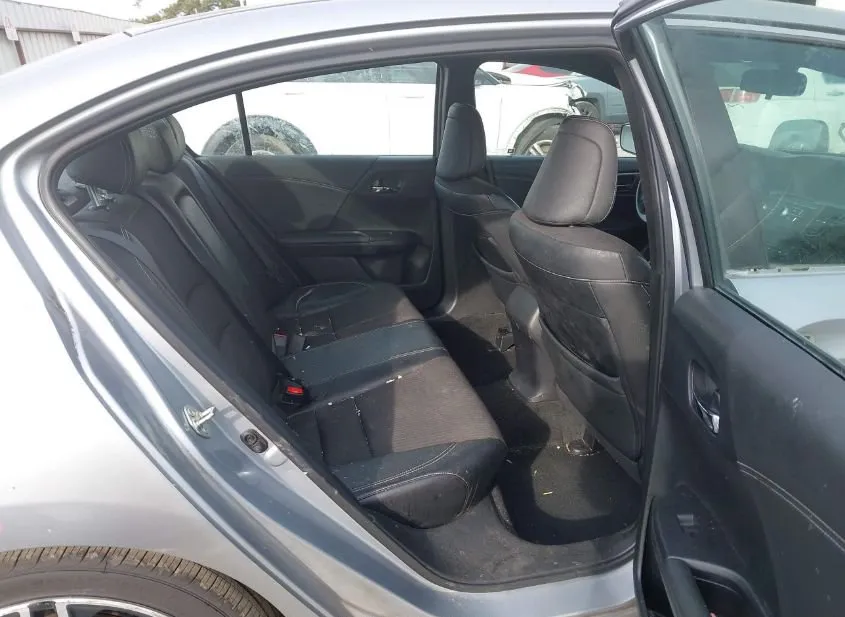 2017 HONDA Accord Used VIN 1HGCR2F50HA060417 – rear exterior