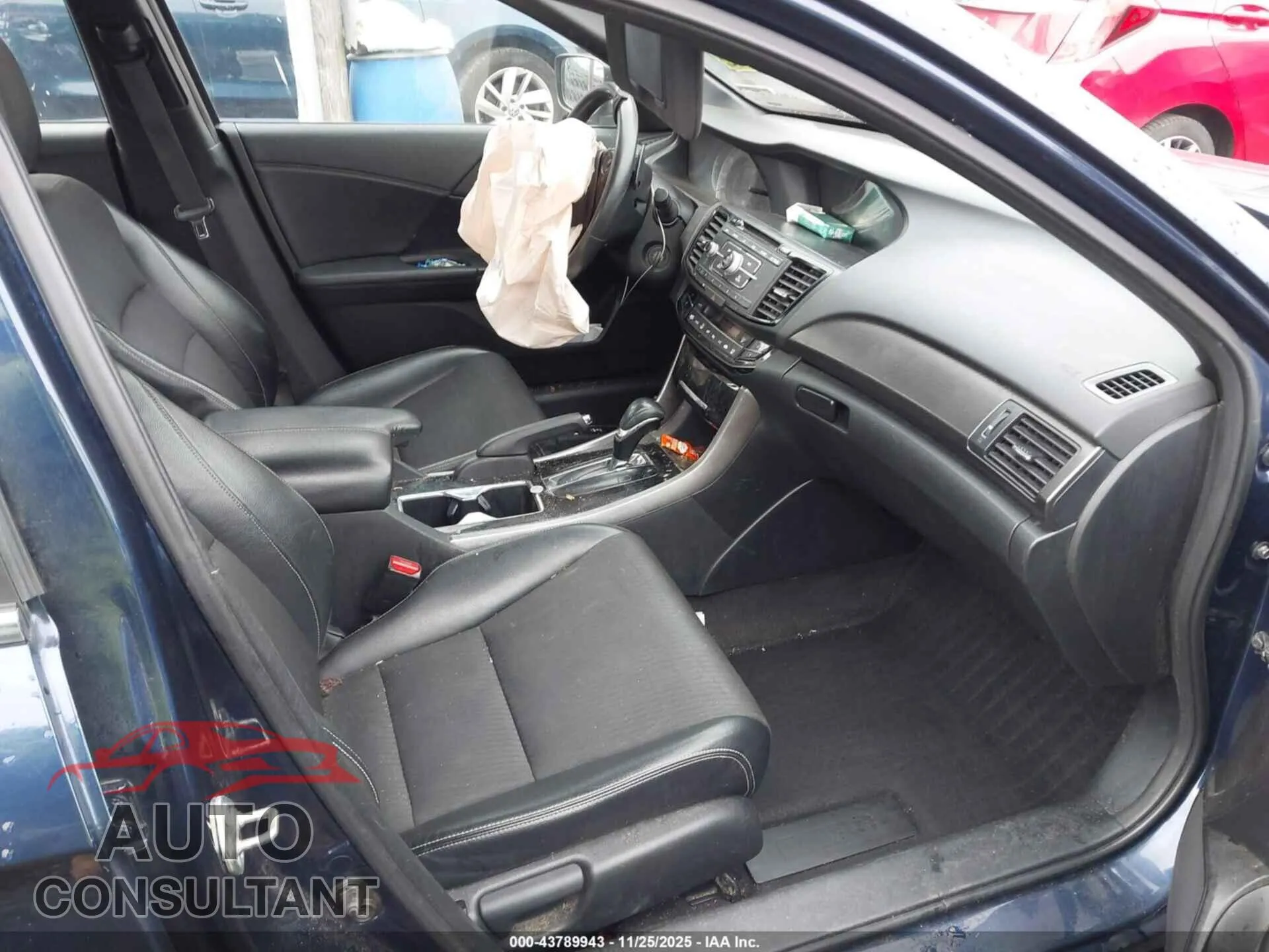 2016 HONDA ACCORD Damaged VIN 1HGCR2F56GA125978 – interior seats