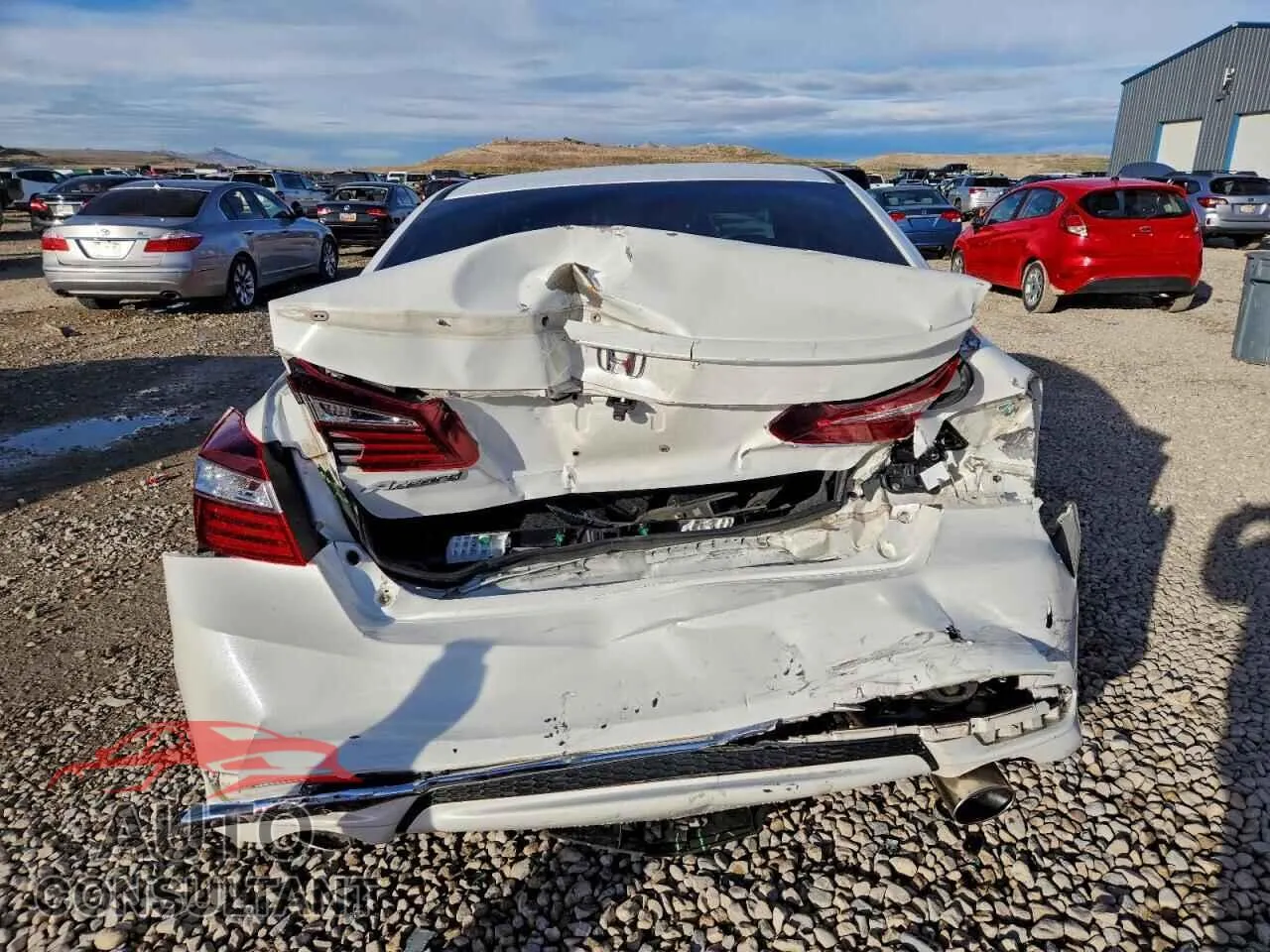 2016 HONDA ACCORD Damaged VIN 1HGCR2F58GA102041 – engine bay
