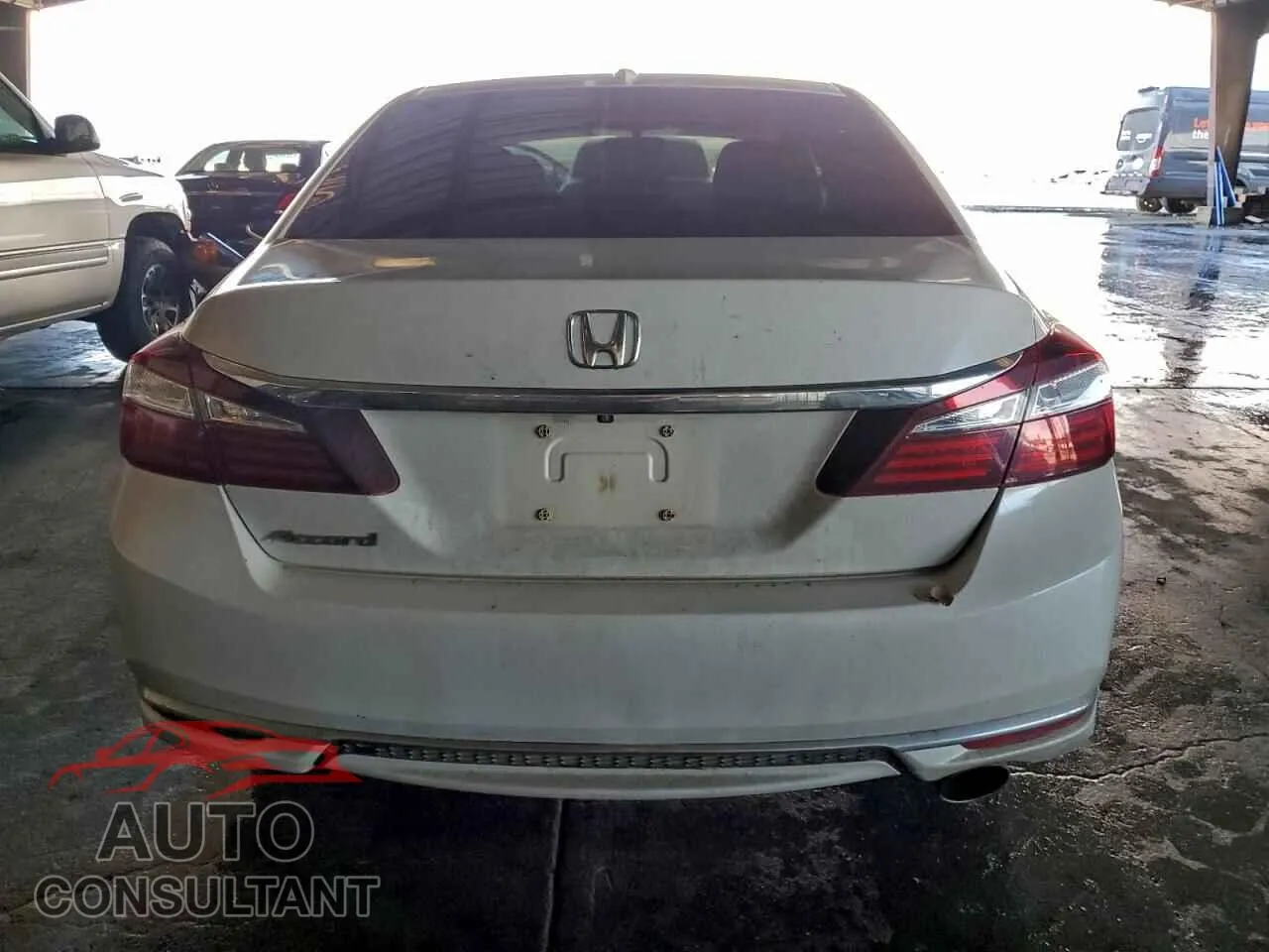 2017 HONDA ACCORD Damaged VIN 1HGCR2F83HA034078 – engine bay