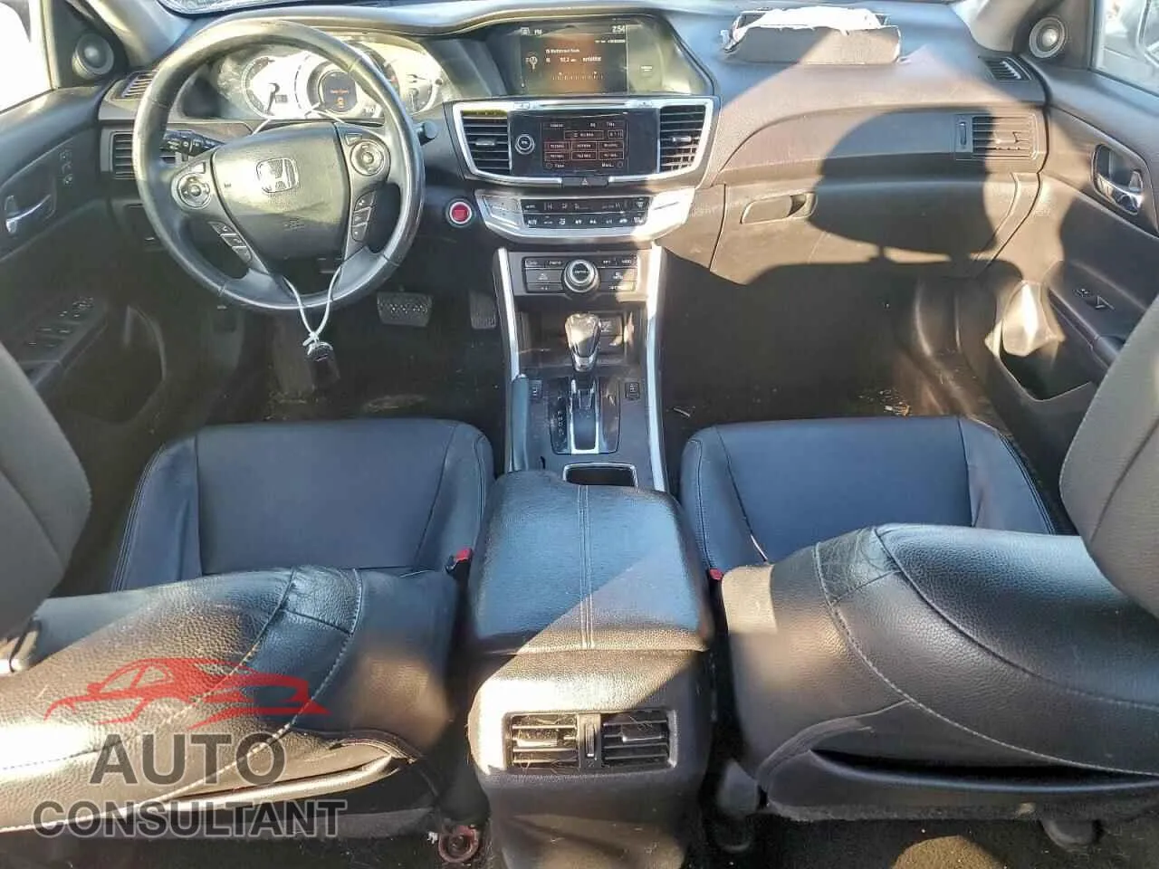 2015 HONDA ACCORD Damaged VIN 1HGCR3F93FA009256 – undercarriage 2015 HONDA ACCORD Damaged VIN 1HGCR3F93FA009256 – undercarriage