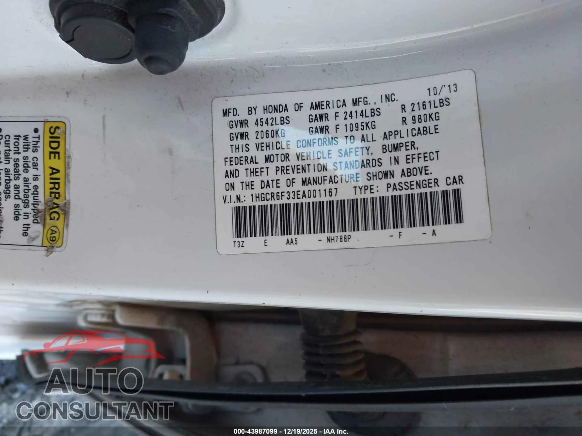 2014 HONDA ACCORD HYBRID Damaged VIN 1HGCR6F33EA001167 – trunk area