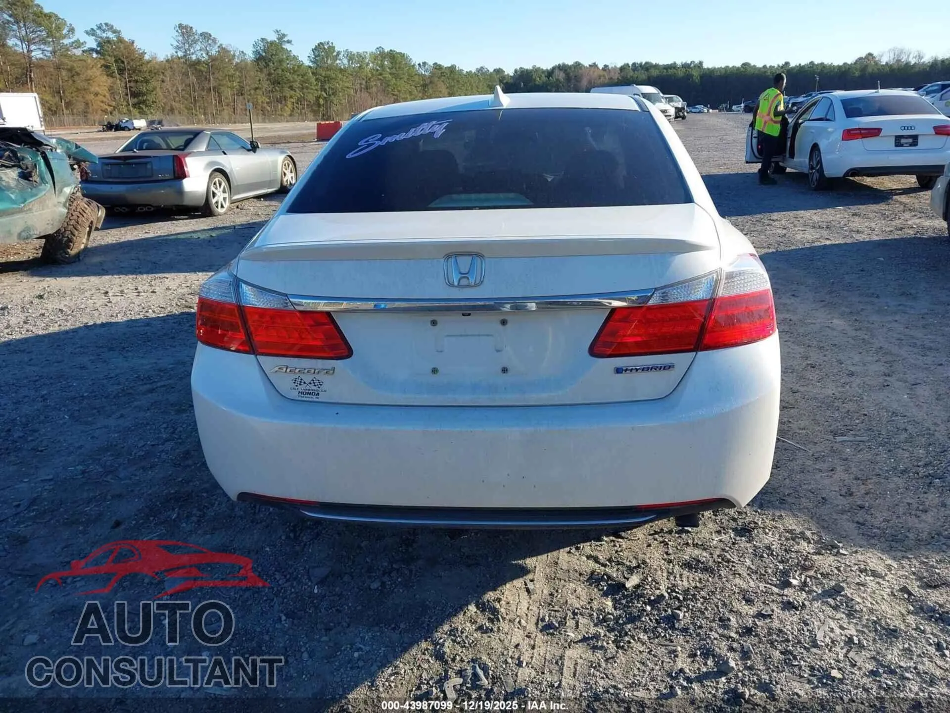 2014 HONDA ACCORD HYBRID Damaged VIN 1HGCR6F33EA001167 – photo 17
