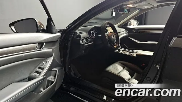 2018 Honda Accord 10th Gen 1.5 Turbo Sold VIN 1HGCV1650JA510205 – dashboard
