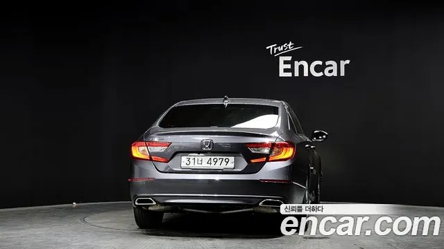2019 Honda Accord 10th Gen 1.5 Turbo Sold VIN 1HGCV1650KA511010 – trunk area
