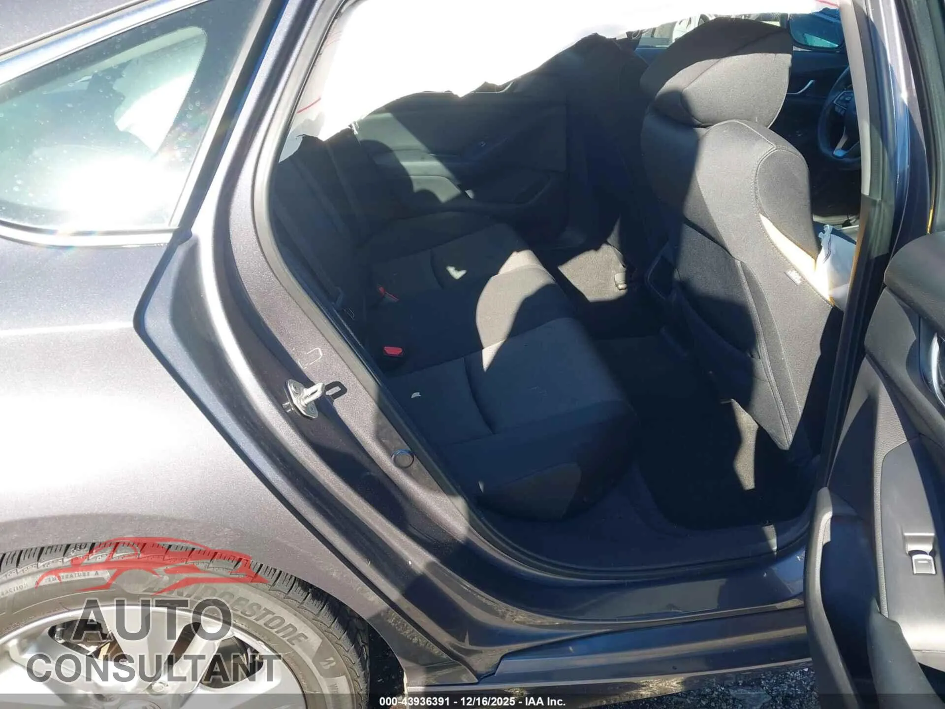 2018 HONDA ACCORD Damaged VIN 1HGCV1F16JA086416 – undercarriage