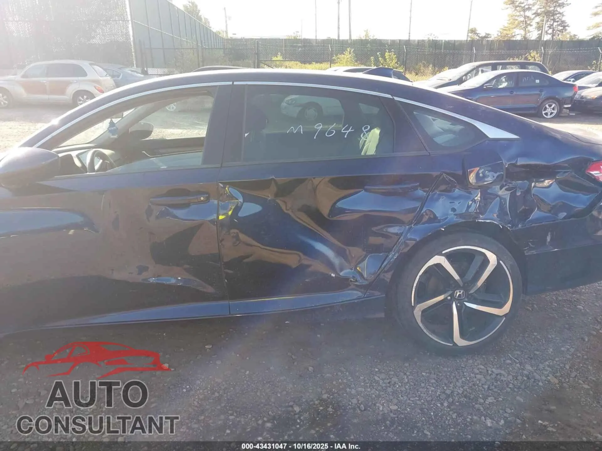 2018 HONDA ACCORD Damaged VIN 1HGCV1F18JA069178 – engine bay