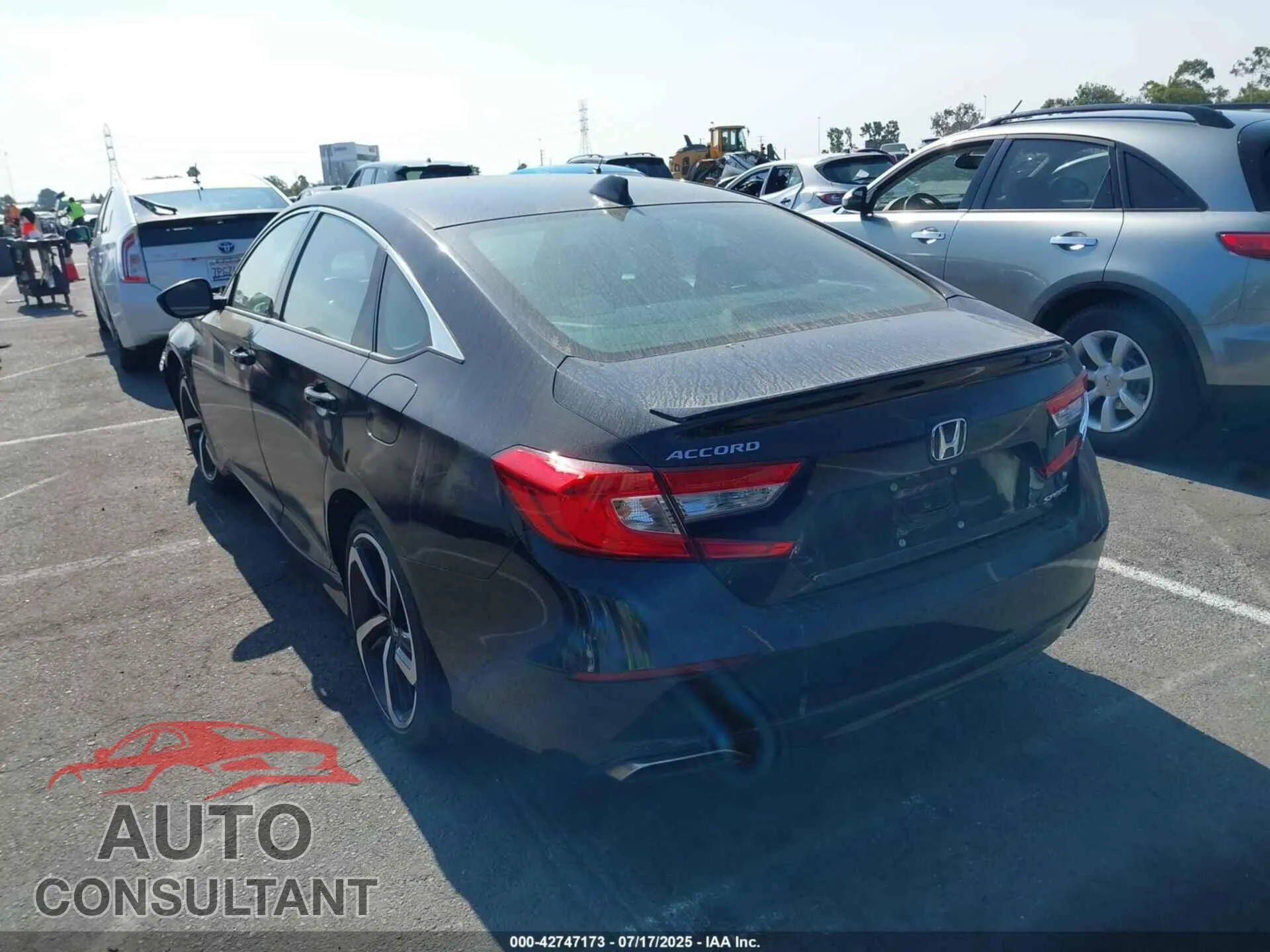 2018 HONDA ACCORD Damaged VIN 1HGCV1F34JA241854 – side profile