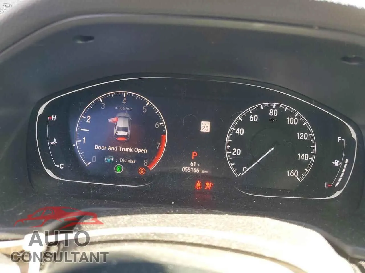 2019 HONDA ACCORD Damaged VIN 1HGCV1F4XKA174946 – trunk area