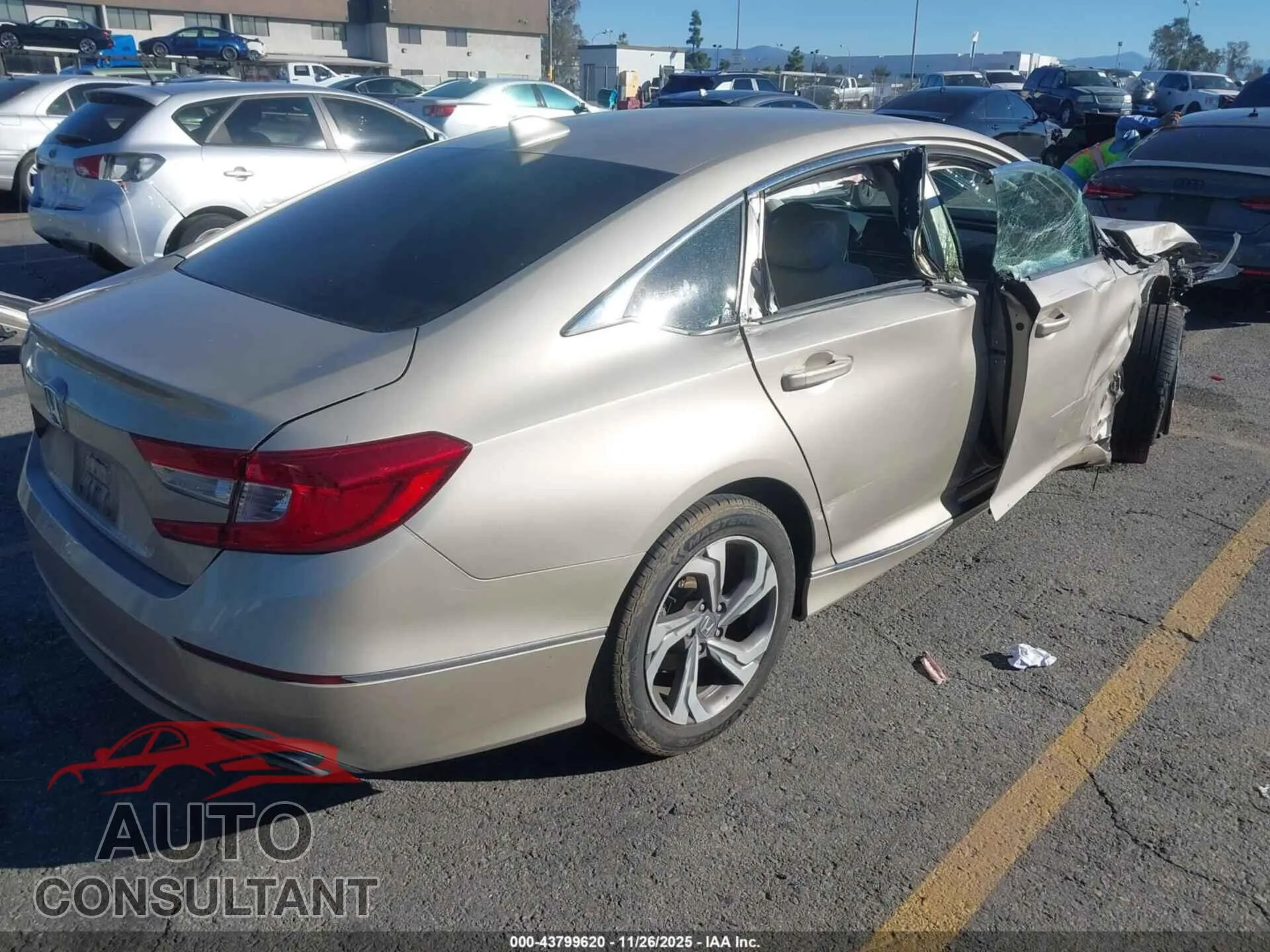 2018 HONDA ACCORD Damaged VIN 1HGCV2F50JA002213 – dashboard