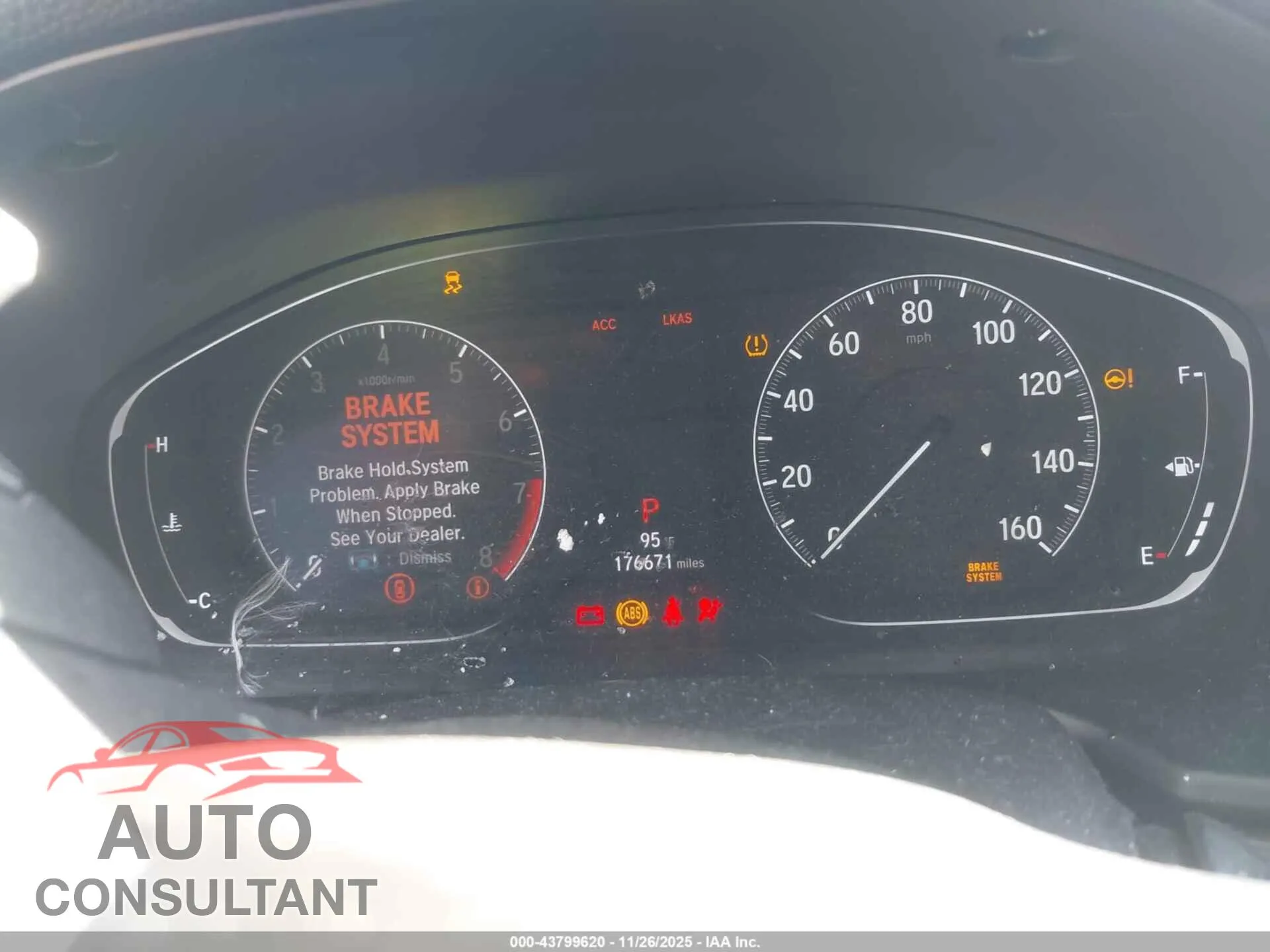 2018 HONDA ACCORD Damaged VIN 1HGCV2F50JA002213 – exterior detail