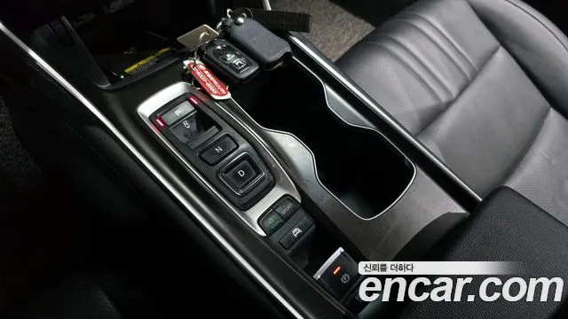 2021 Honda Accord 10th Gen 2.0 Hybrid Touring Sold VIN 1HGCV3690MA510212 – photo 16