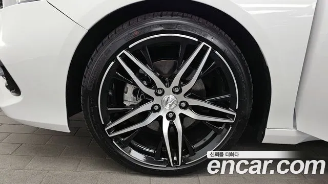 2022 Honda Accord 10th Gen 2.0 Hybrid Touring Sold VIN 1HGCV3690NA510374 – photo 19