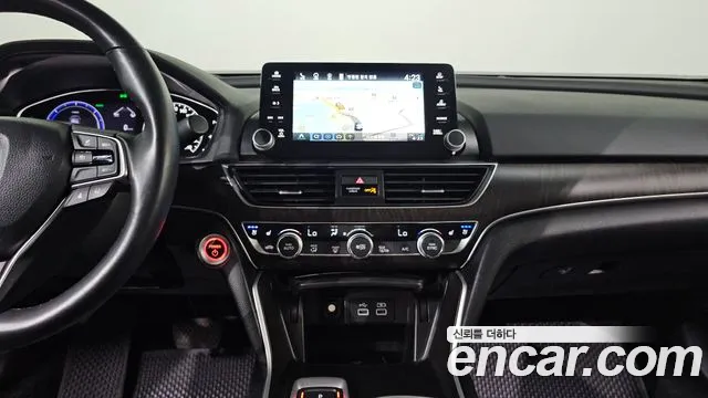 2022 Honda Accord 10th Gen 2.0 Hybrid Touring Sold VIN 1HGCV3690NA510614 – front exterior