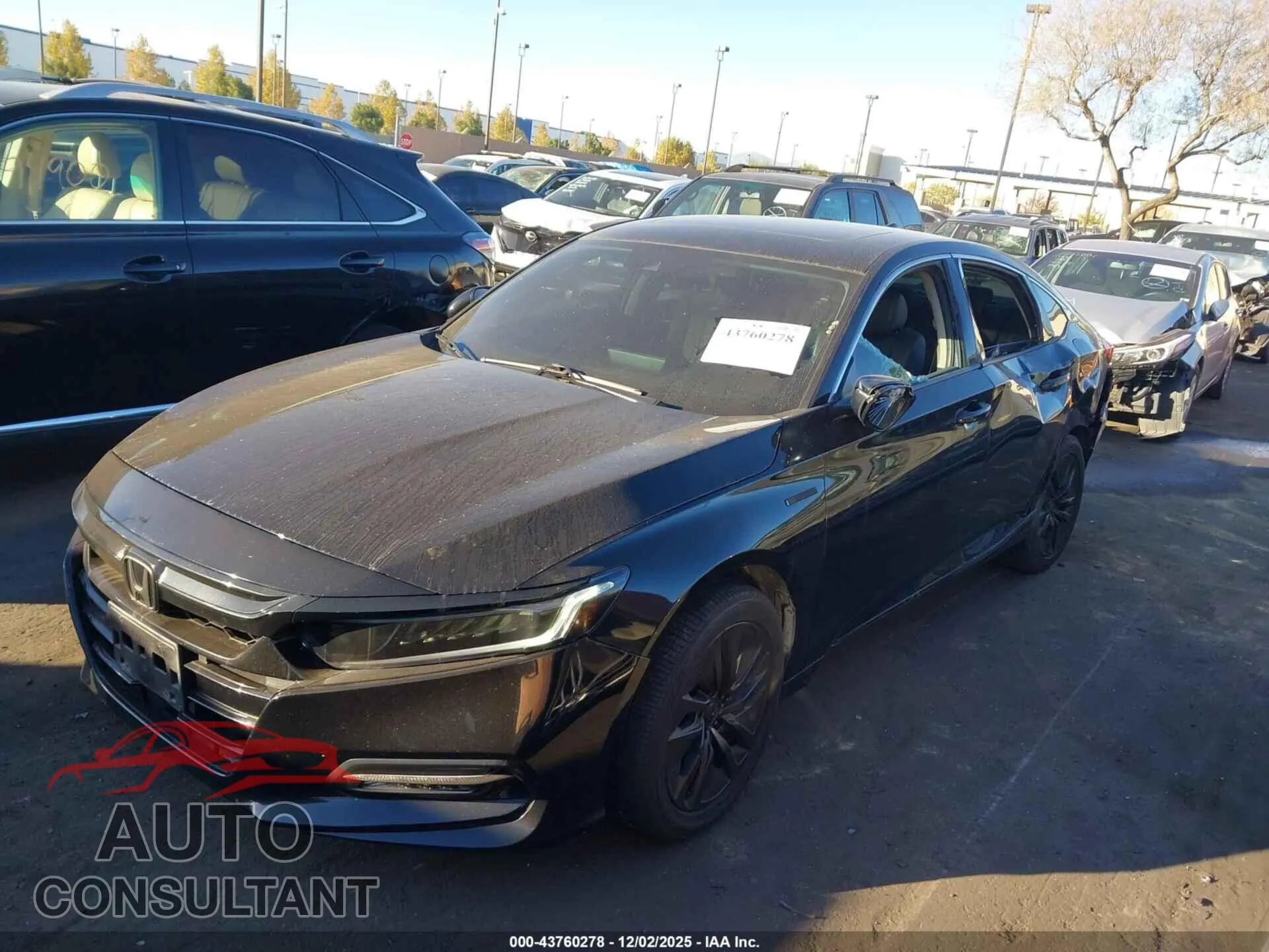 2018 HONDA ACCORD HYBRID Damaged VIN 1HGCV3F50JA010902 – photo 15