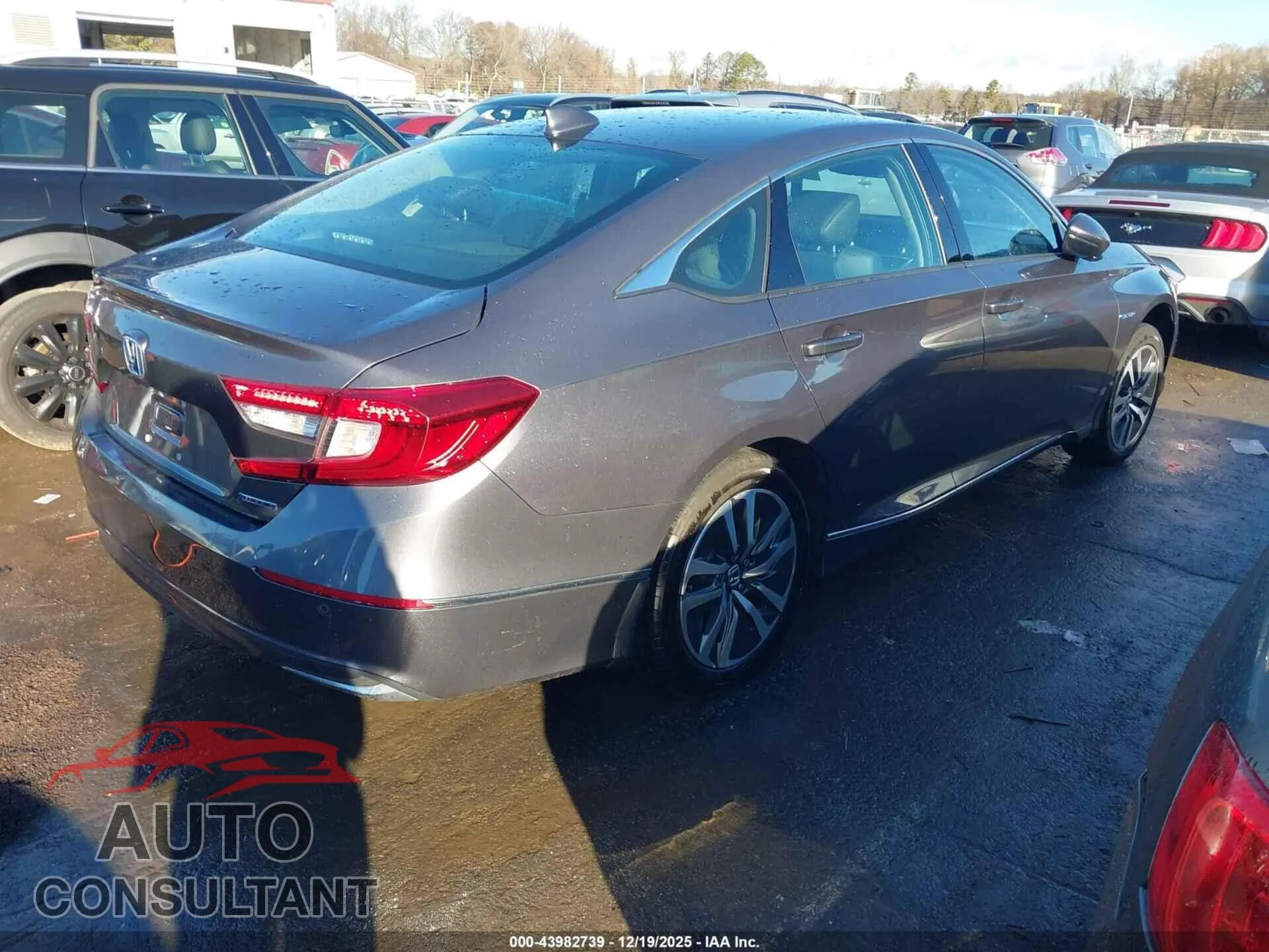 2021 HONDA ACCORD HYBRID Damaged VIN 1HGCV3F52MA011330 – dashboard