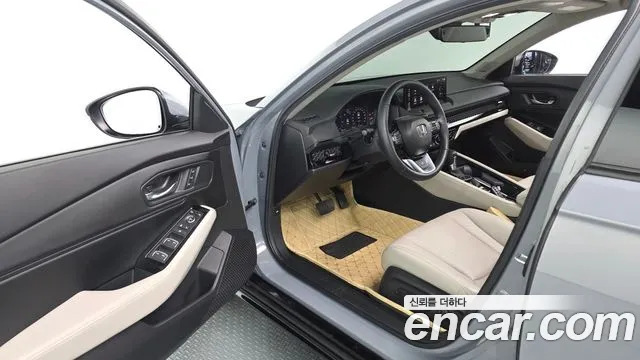 2024 Honda Accord 11th Gen 2.0 Hybrid Touring Sold VIN 1HGCY2680RA510670 – front exterior