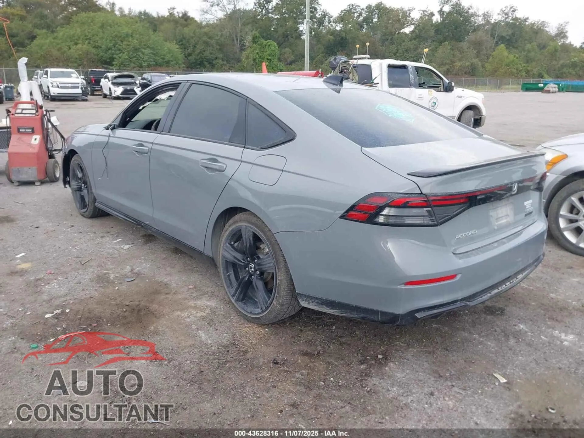 2024 HONDA ACCORD HYBRID Damaged VIN 1HGCY2F73RA037770 – side profile 2024 HONDA ACCORD HYBRID Damaged VIN 1HGCY2F73RA037770 – side profile