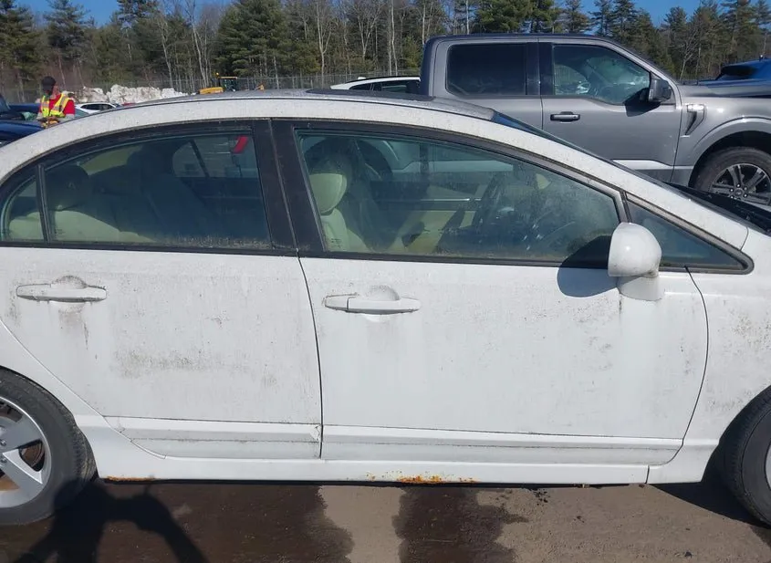 2006 HONDA CIVIC Used VIN 1HGFA15816L007351 – engine bay