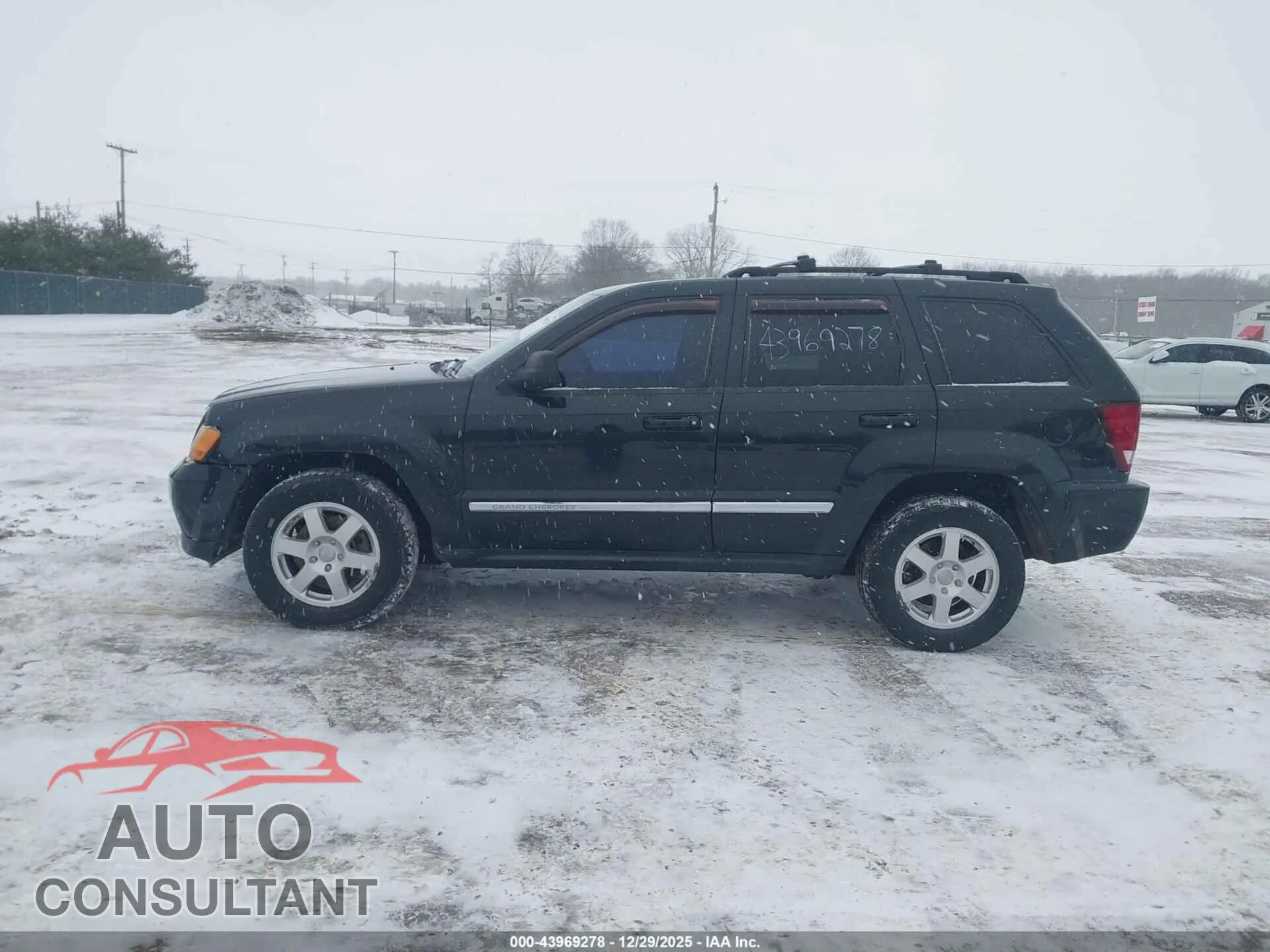 2010 JEEP GRAND CHEROKEE Damaged VIN 1J4PR4GK7AC129432 – photo 14