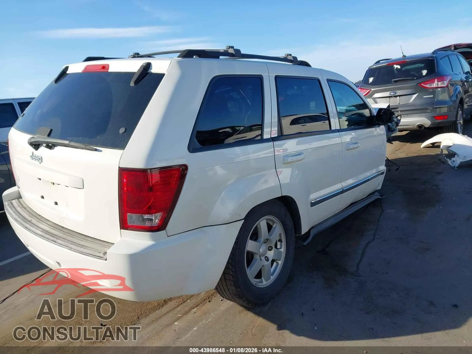 2010 JEEP GRAND CHEROKEE Damaged VIN 1J4PS4GK8AC154960 – dashboard
