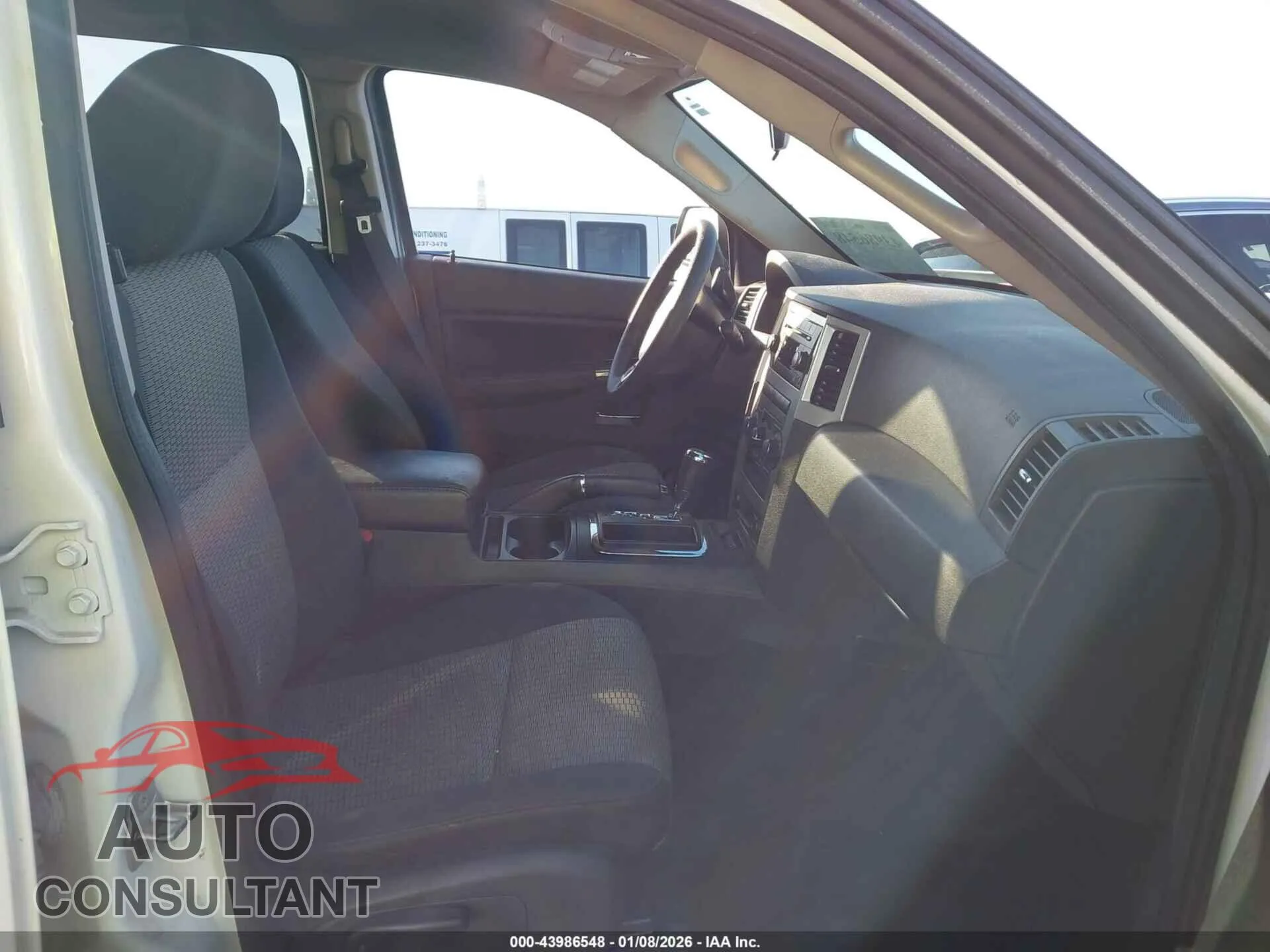 2010 JEEP GRAND CHEROKEE Damaged VIN 1J4PS4GK8AC154960 – interior seats