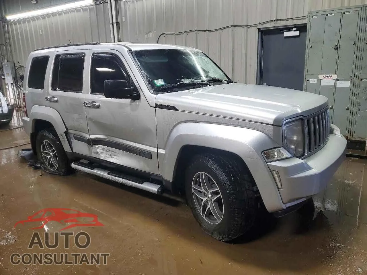 2009 JEEP LIBERTY Damaged VIN 1J8GN28K89W501903 – dashboard