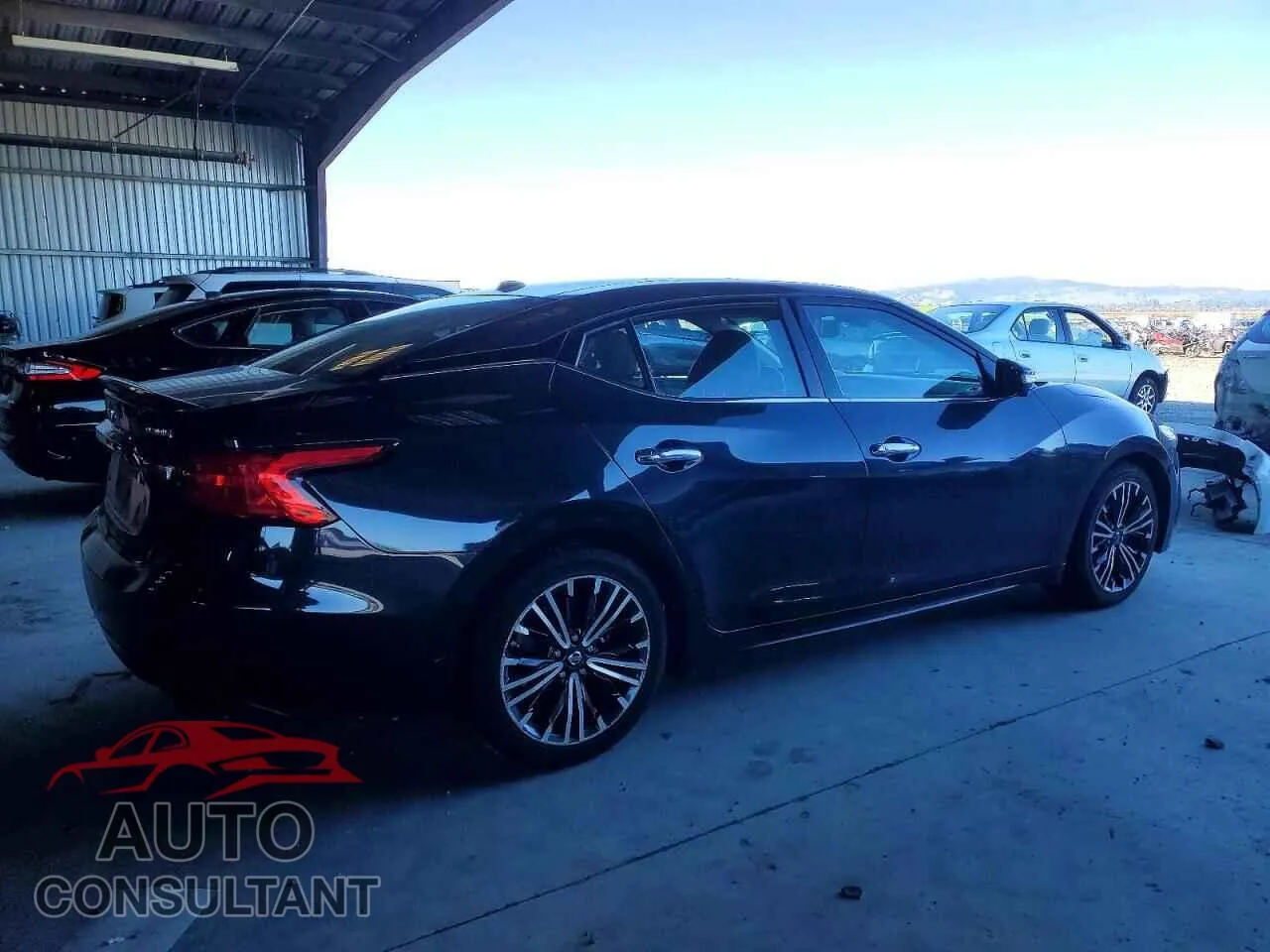 2016 NISSAN MAXIMA Damaged VIN 1N4AA6AP6GC417282 – side profile