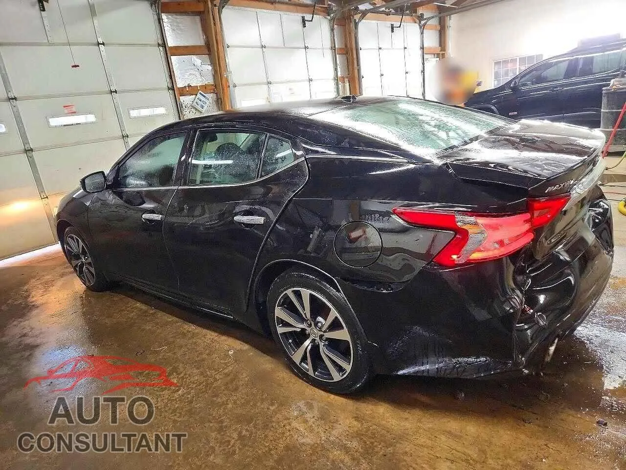 2017 NISSAN MAXIMA Damaged VIN 1N4AA6AP7HC394936 – rear exterior