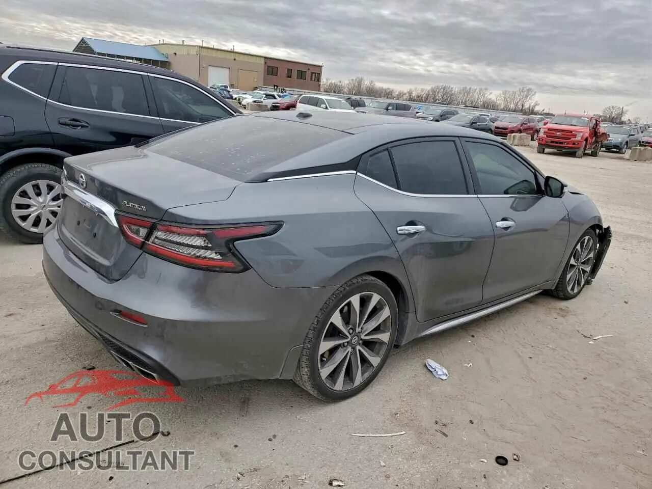 2019 NISSAN MAXIMA Damaged VIN 1N4AA6AV2KC367696 – side profile