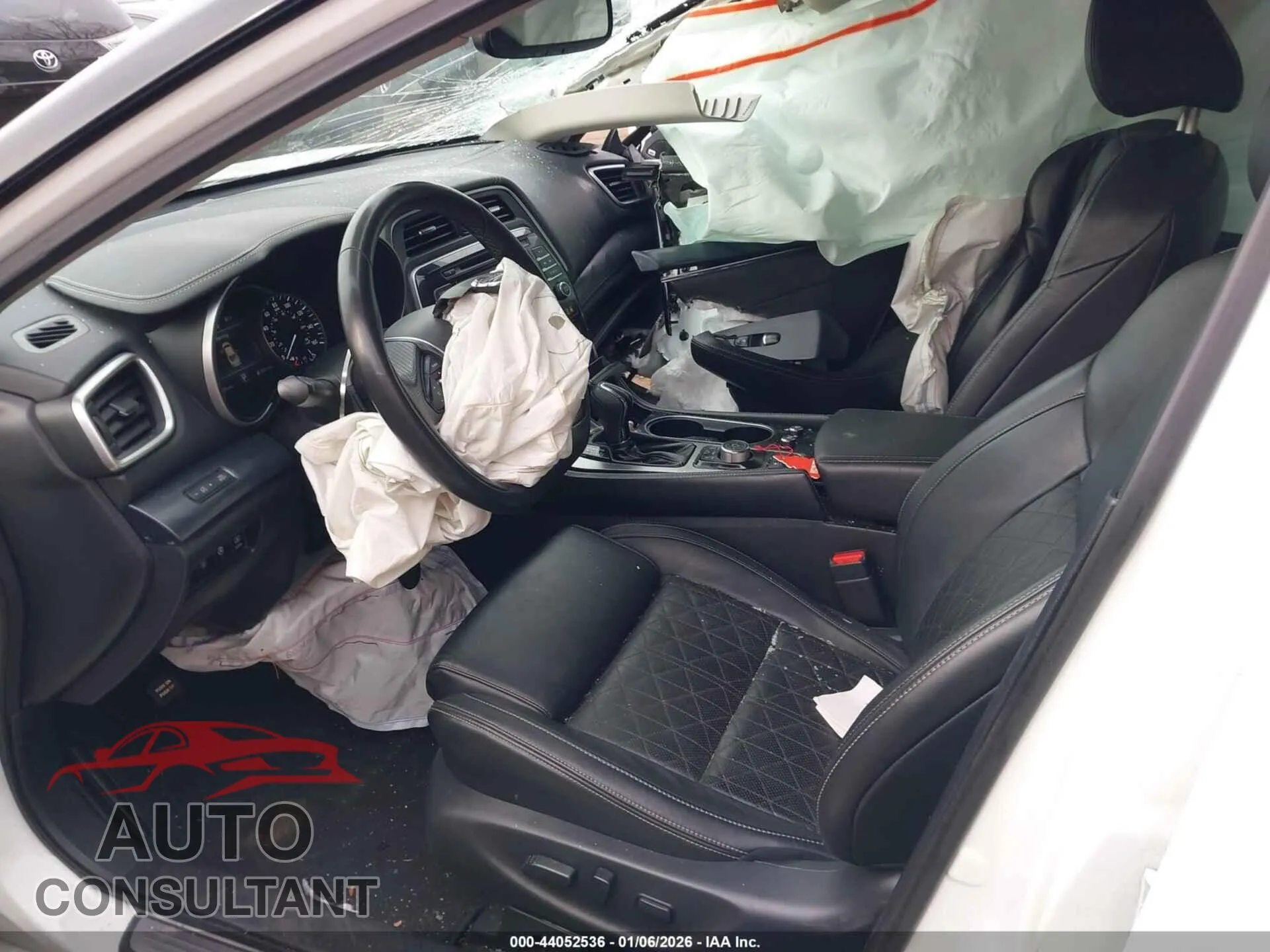 2022 NISSAN MAXIMA Damaged VIN 1N4AA6FV5NC507754 – interior seats