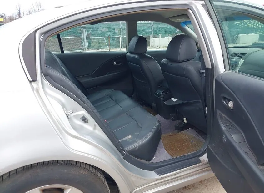 2004 NISSAN Altima Used VIN 1N4AL11D74C120679 – undercarriage