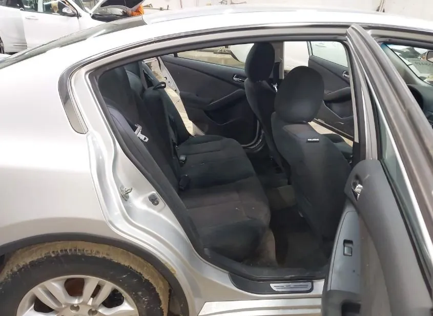 2012 NISSAN Altima Used VIN 1N4AL2AP8CN477825 – rear exterior 2012 NISSAN Altima Used VIN 1N4AL2AP8CN477825 – rear exterior