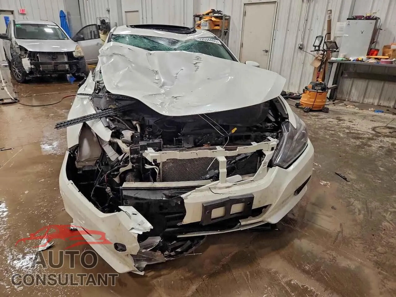 2017 NISSAN ALTIMA Damaged VIN 1N4AL3AP0HC157536 – interior seats