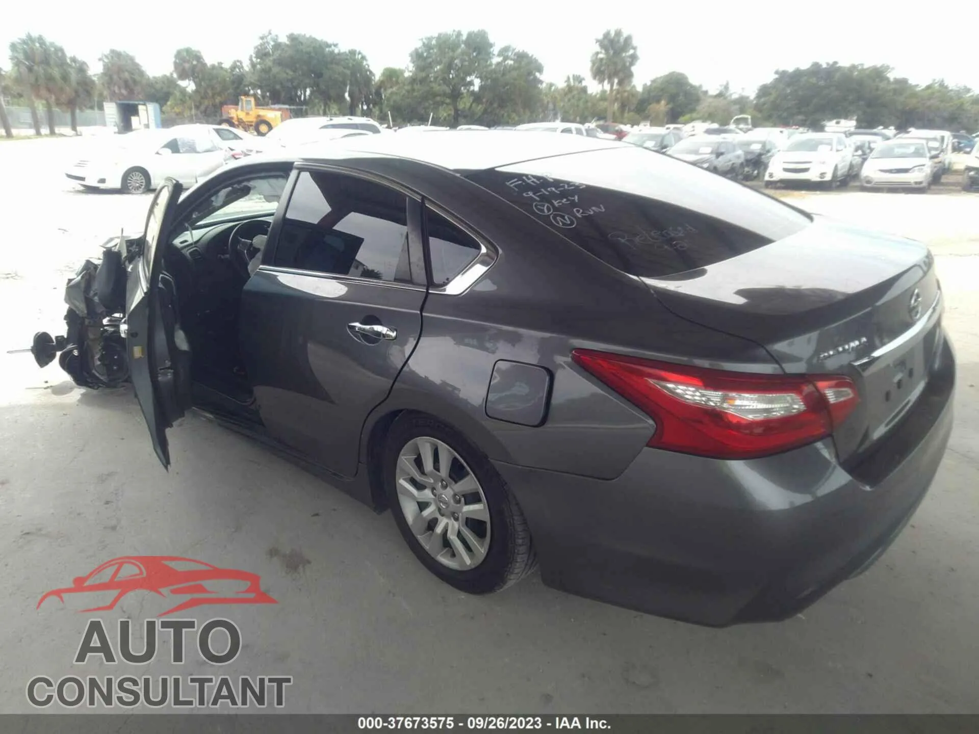 2017 NISSAN ALTIMA Damaged VIN 1N4AL3AP4HC149116 – side profile 2017 NISSAN ALTIMA Damaged VIN 1N4AL3AP4HC149116 – side profile