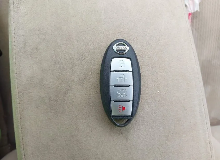 2013 NISSAN Altima Used VIN 1N4AL3AP5DN560586 – side profile 2013 NISSAN Altima Used VIN 1N4AL3AP5DN560586 – side profile