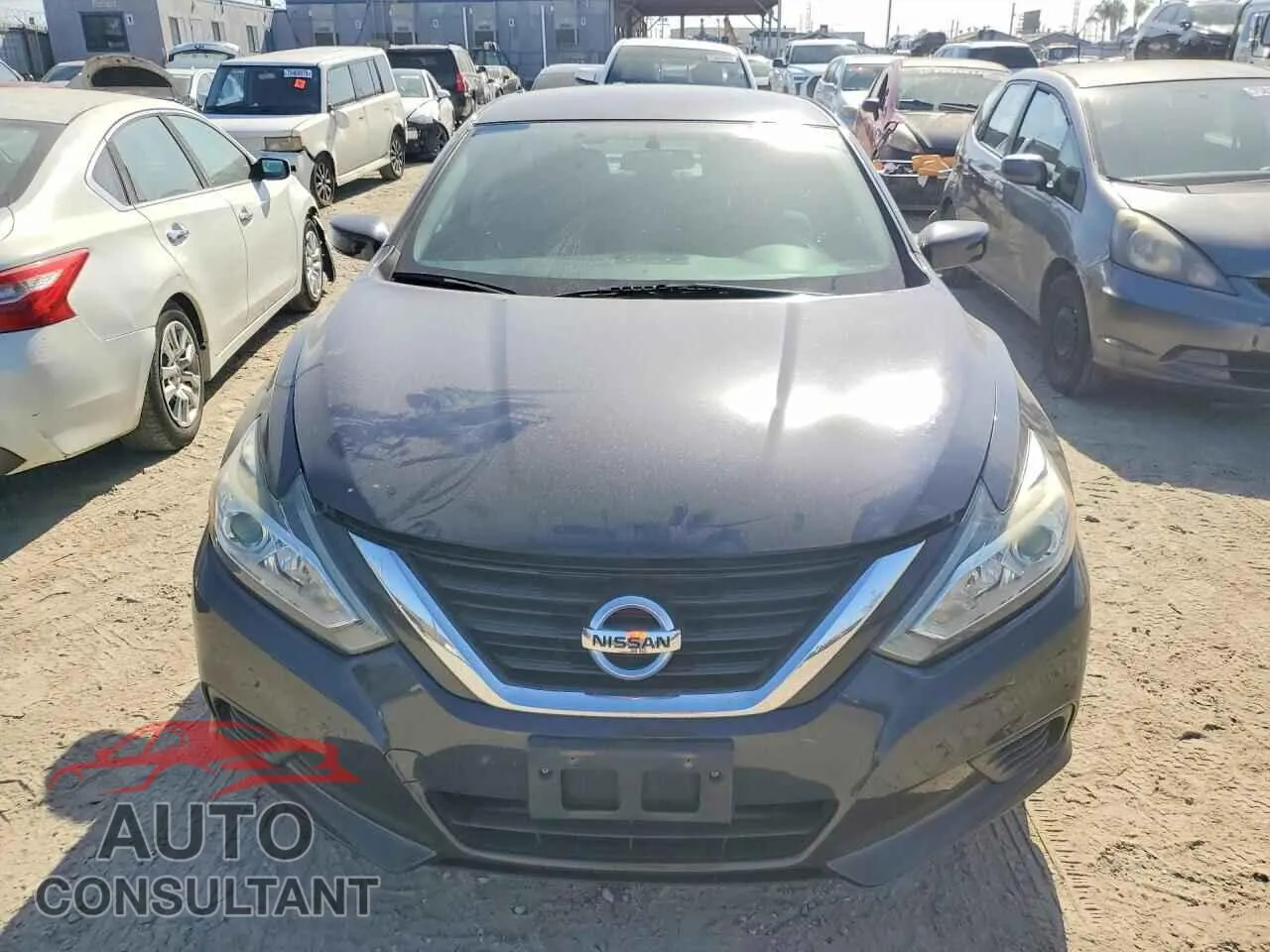 2018 NISSAN ALTIMA Damaged VIN 1N4AL3AP6JC471343 – interior seats