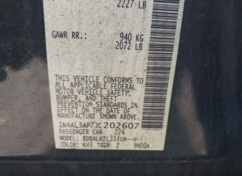 2018 NISSAN Altima Used VIN 1N4AL3AP7JC202607 – trunk area