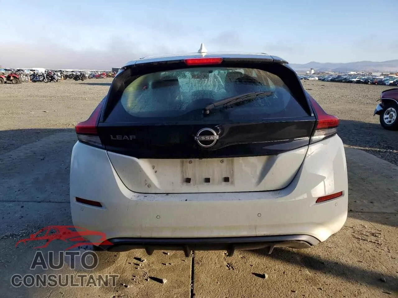 2024 NISSAN LEAF Damaged VIN 1N4AZ1BV9RC550890 – engine bay