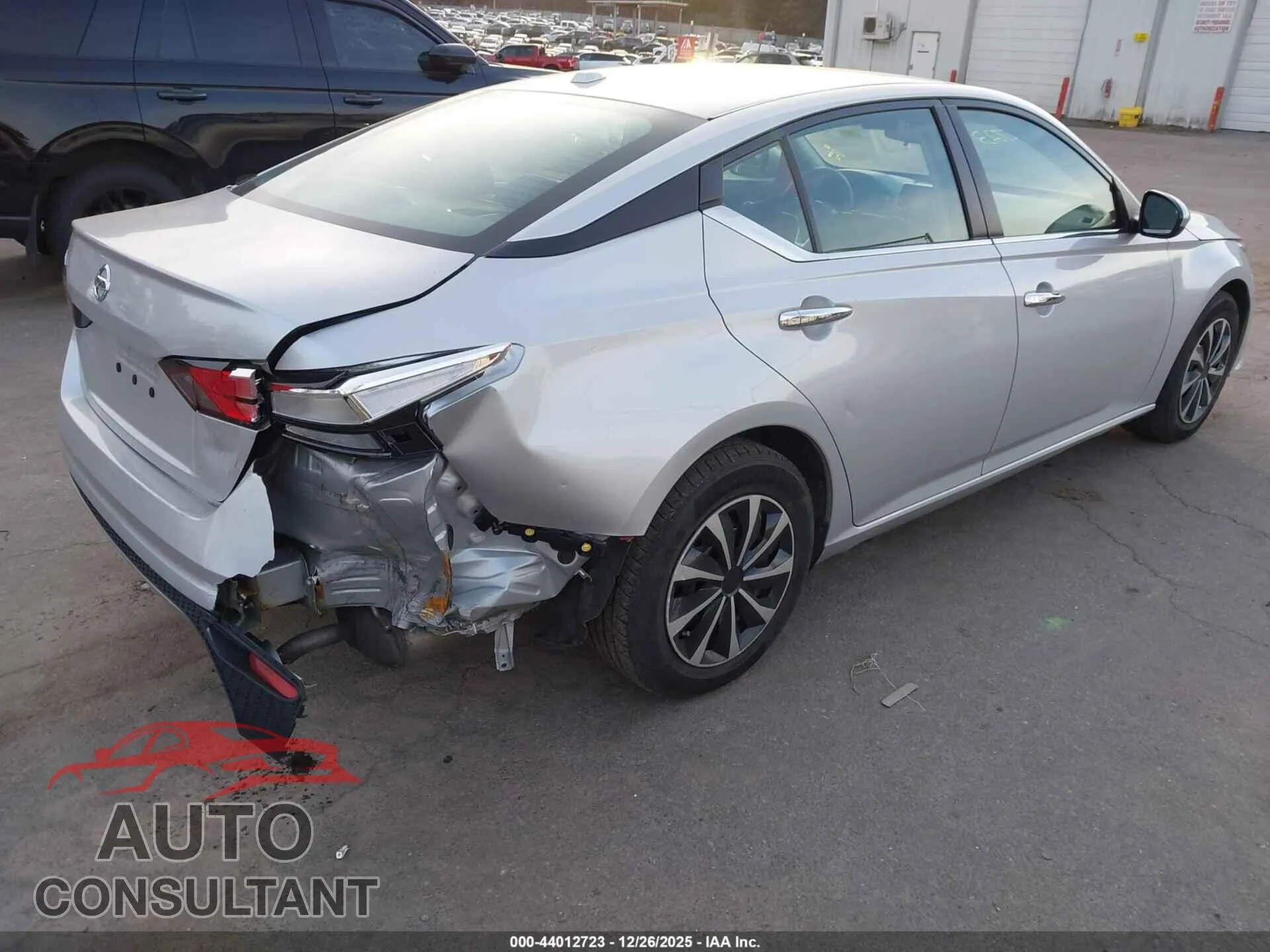 2020 NISSAN ALTIMA Damaged VIN 1N4BL4BV2LC273451 – engine bay