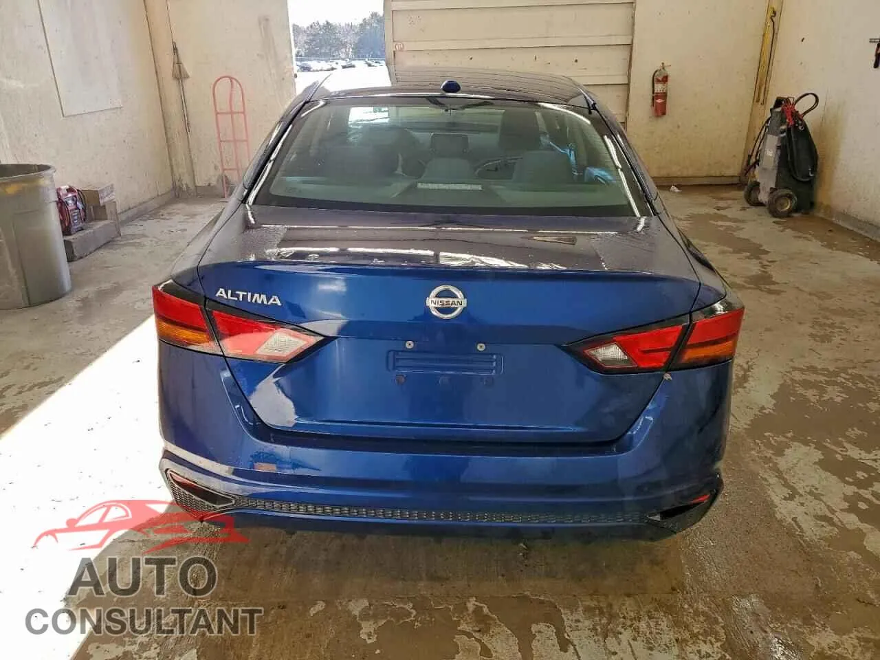 2020 NISSAN ALTIMA Damaged VIN 1N4BL4BV3LC260482 – engine bay