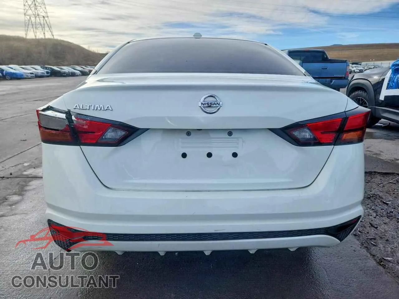 2020 NISSAN ALTIMA Damaged VIN 1N4BL4BV5LC189205 – engine bay