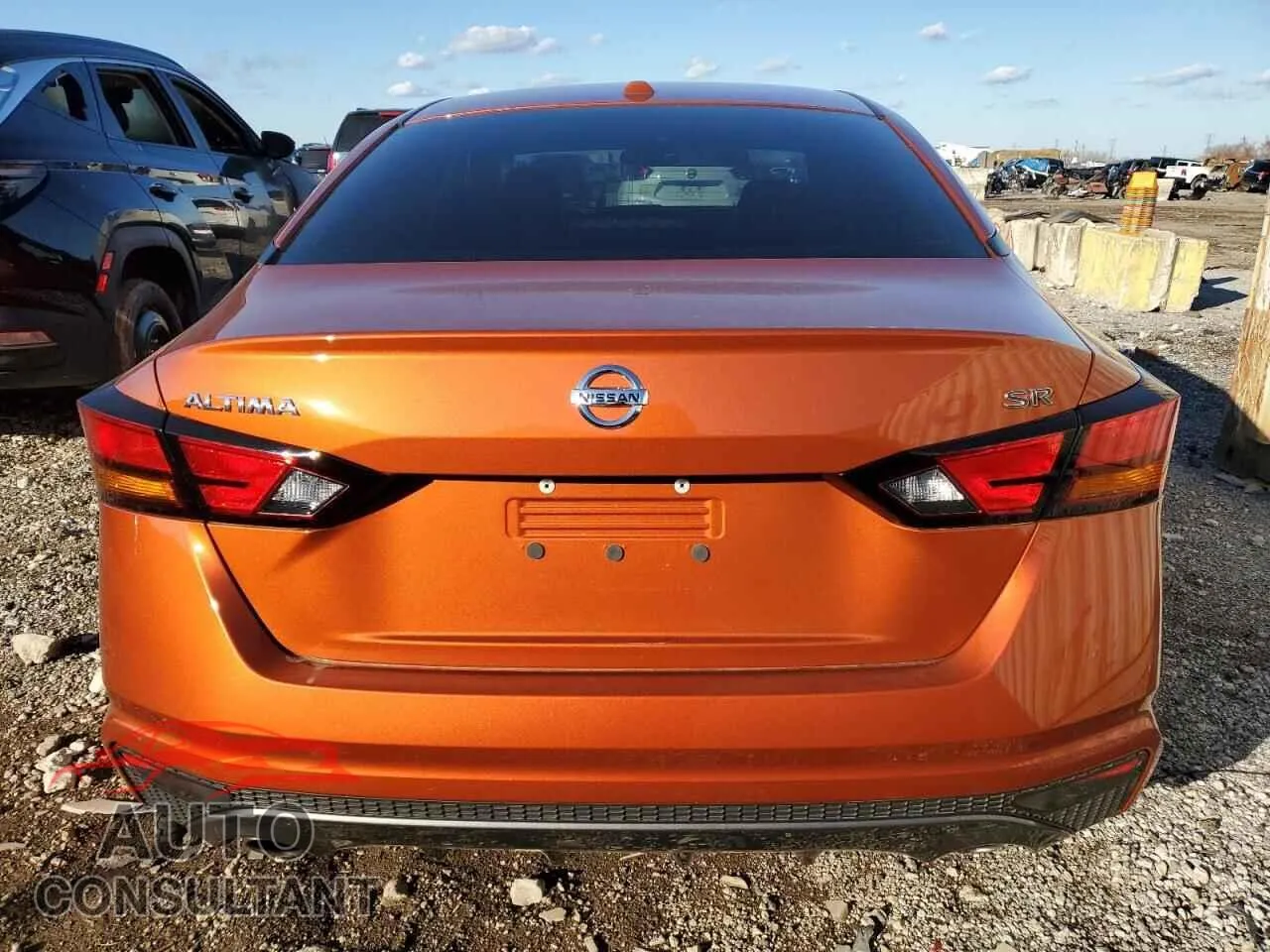 2019 NISSAN ALTIMA Damaged VIN 1N4BL4CV0KC125358 – engine bay