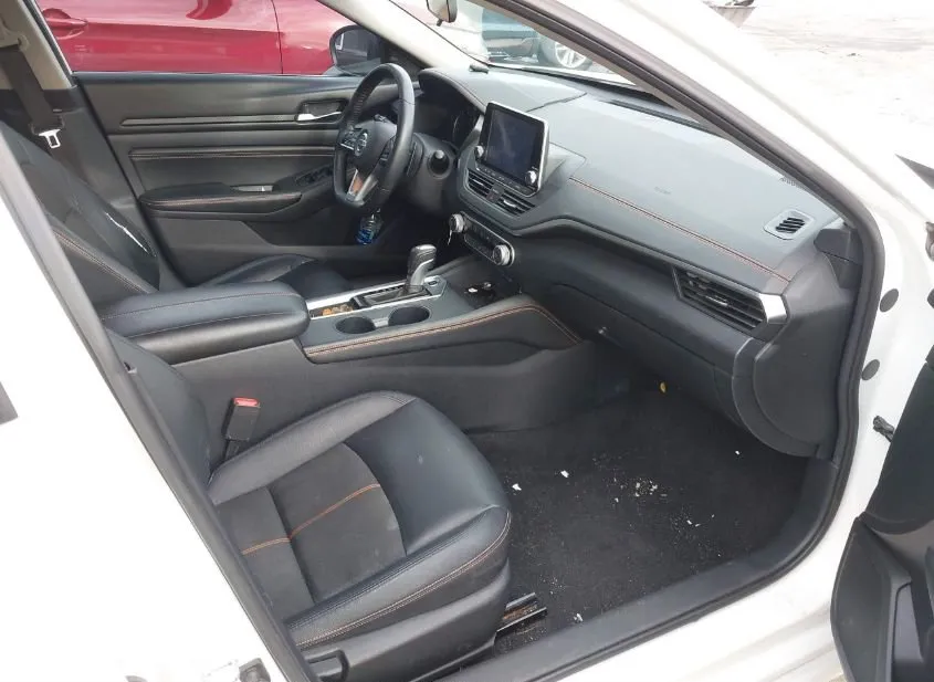 2019 NISSAN Altima Used VIN 1N4BL4CV9KN318399 – exterior detail