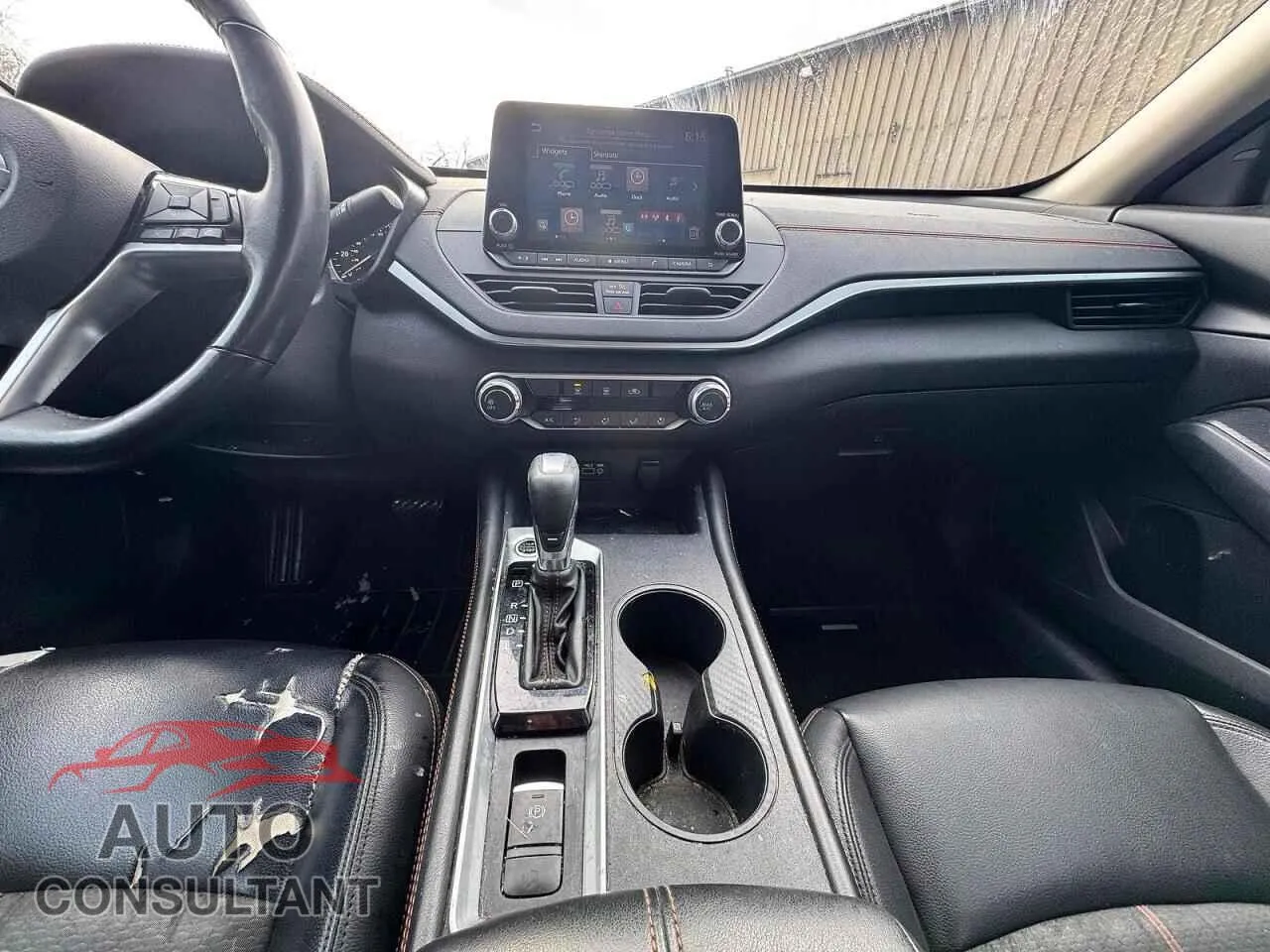 2019 NISSAN ALTIMA Damaged VIN 1N4BL4CW3KC231957 – trunk area