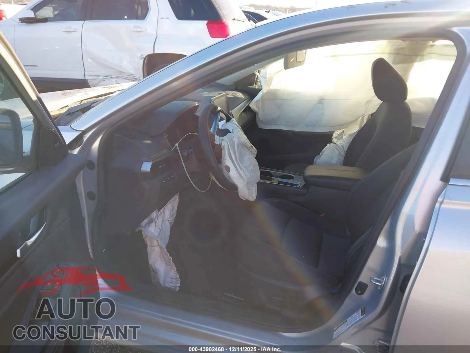 2024 NISSAN ALTIMA Damaged VIN 1N4BL4DV3RN429815 – interior seats 2024 NISSAN ALTIMA Damaged VIN 1N4BL4DV3RN429815 – interior seats