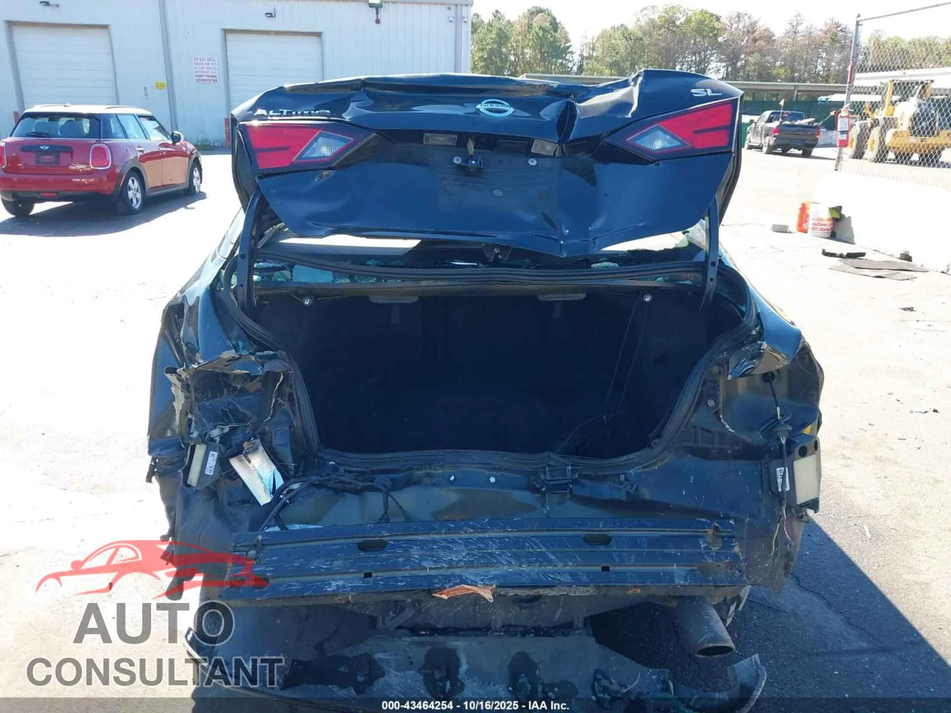 2020 NISSAN ALTIMA Damaged VIN 1N4BL4EV6LC157150 – engine bay
