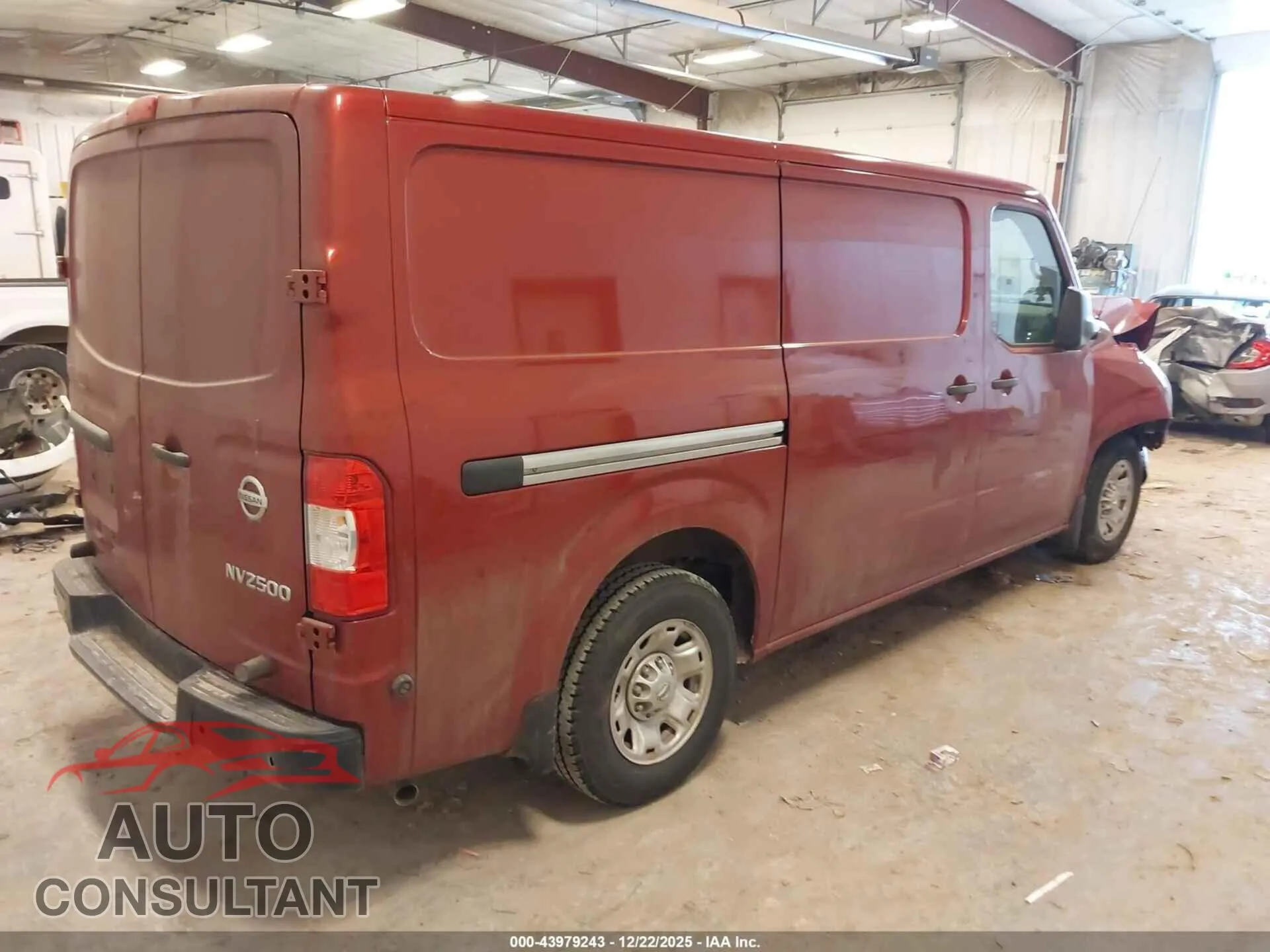 2019 NISSAN NV CARGO NV2500 HD Damaged VIN 1N6BF0KY7KN801571 – dashboard