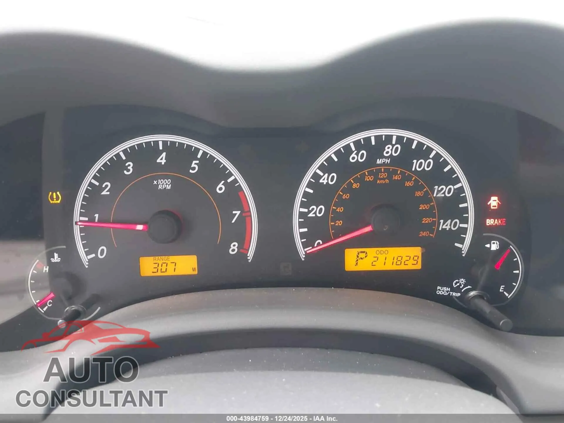 2009 TOYOTA COROLLA Damaged VIN 1NXBU40E49Z046772 – exterior detail