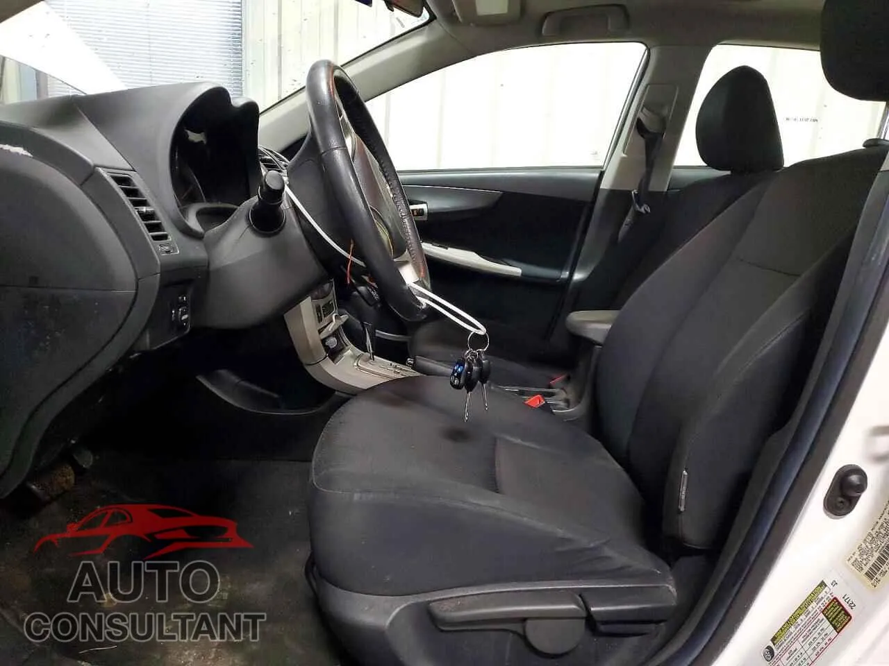 2010 TOYOTA COROLLA Damaged VIN 1NXBU4EE8AZ373527 – exterior detail 2010 TOYOTA COROLLA Damaged VIN 1NXBU4EE8AZ373527 – exterior detail
